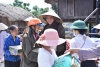 Tặng 200 phần quà đến bà con hộ nghèo xã Hồng Vân huyện A Lưới