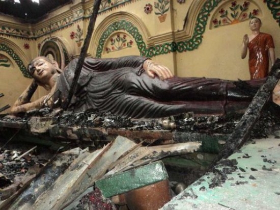 Bangladesh: Bắt kẻ chủ mưu kích động phá chùa Phật giáo