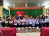 Ban TTXH GHPGVN huyện A Lưới trao tặng 100 phần quà đến học sinh trường THCS Hồng Vân