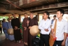 TT. Huế: Tặng quà tự thiện hướng đến Đại Lễ Phật Đản PL. 2559 tại xã A Roàng
