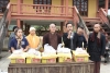 TT. Huế: Tịnh xá Ngọc Cơ và Phật tử Đinh Trọng Đức tặng quà tại huyện A Lưới